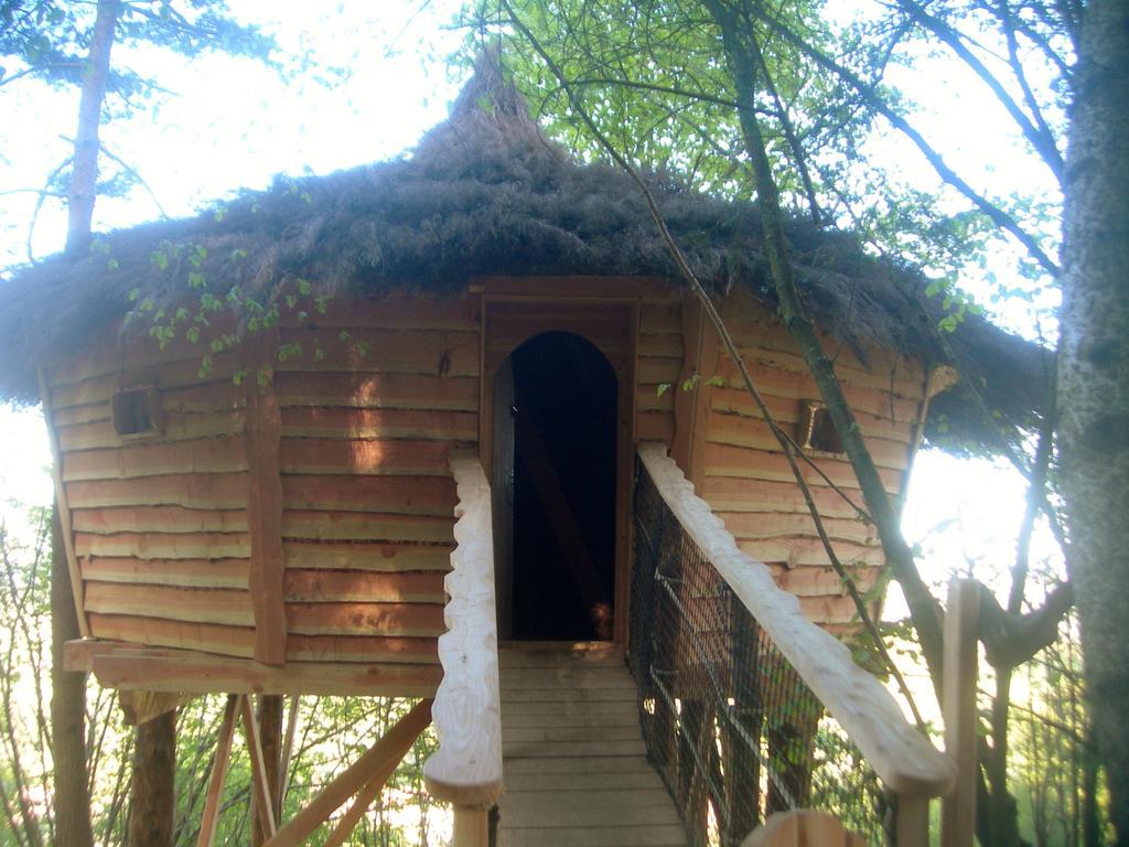 Hôtel Cabanes et Yourtes de la Vallée de l'Ance à Sauvessanges Chambre photo